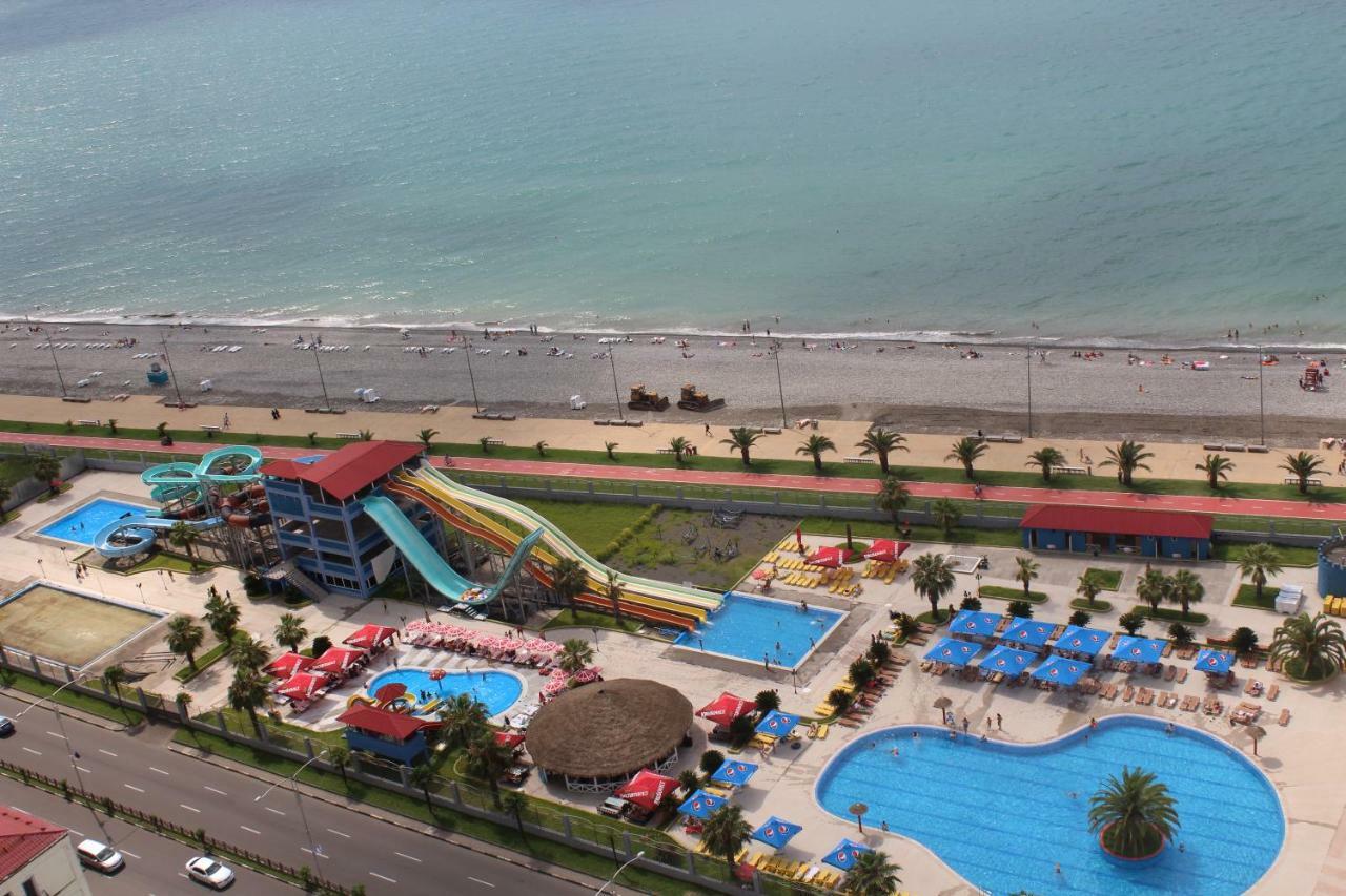 Sea View Orbi Residence Batumi Esterno foto